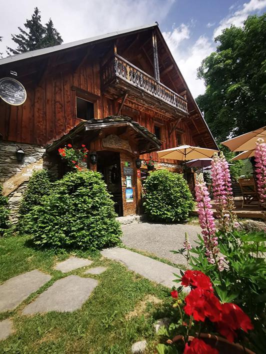Relais Du Lac Noir Montsapey Exteriör bild